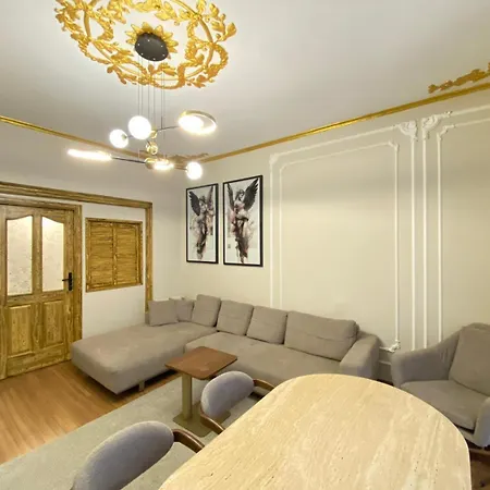 Taksim Istiklal Bosphorus Flat